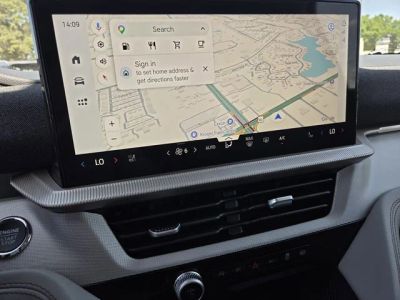 2026 Ford Explorer — photo 28 view