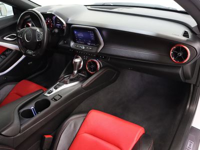 2023 Chevrolet Camaro RWD - Photo 33