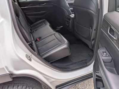 2023 Jeep Grand Cherokee - Photo 25