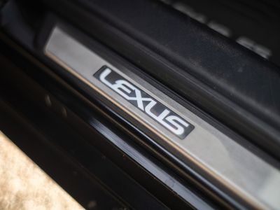 2023 Lexus ES — photo 45 view