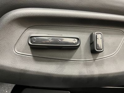 2026 Honda HR-V — photo 13 view