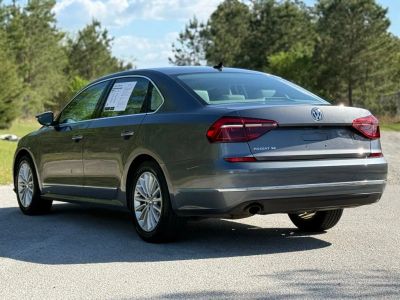 2017 Volkswagen Passat - Photo 8