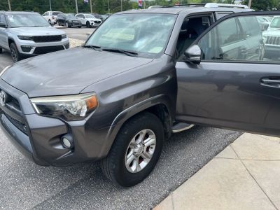 2014 Toyota 4Runner - Photo 2