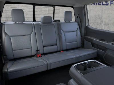 2026 Ford F-150 — photo 11 view