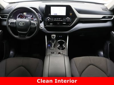 2024 Toyota Highlander FWD - Photo 30
