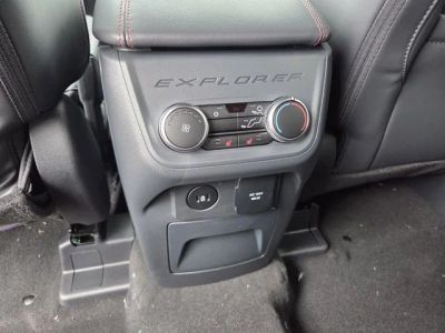 2026 Ford Explorer — photo 39 view