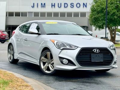 2013 Hyundai Veloster - Photo 2