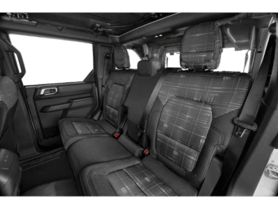 2026 Ford Bronco - Photo 10