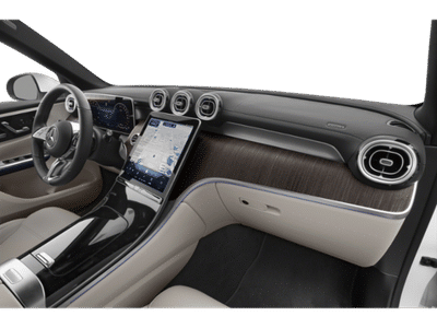 2026 Mercedes-Benz GLC — photo 15 view