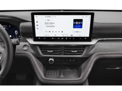 2026 Ford Explorer — photo 7 view