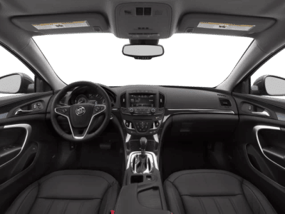 2016 Buick Regal — detail view