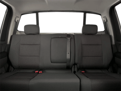 2010 Nissan Titan — photo 13 view