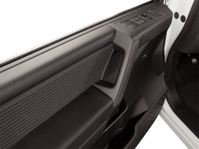 2010 Nissan Titan — photo 7 view