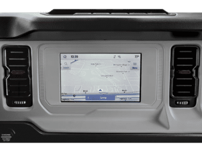 2026 Ford Bronco - Photo 13