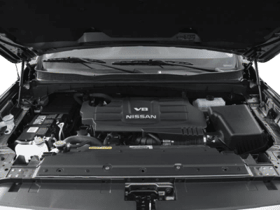 2017 Nissan Titan - Photo 16