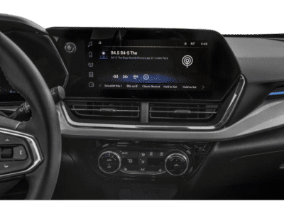2025 Chevrolet Trax — photo 7 view
