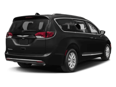 2017 Chrysler Pacifica — side profile view