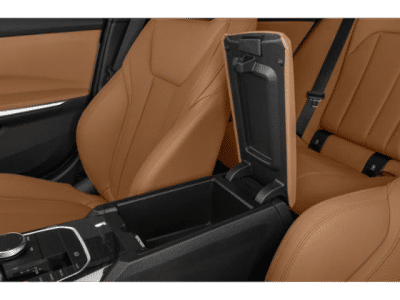 2022 BMW 3 Series - Photo 11