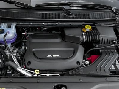 2017 Chrysler Pacifica — photo 10 view