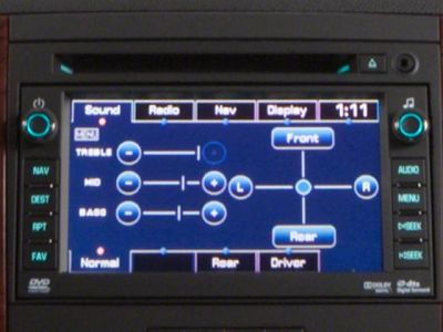 2013 Chevrolet Suburban 1500 - Photo 16