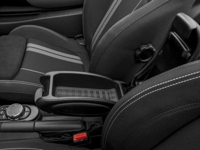 2017 MINI John Cooper Works — photo 12 view