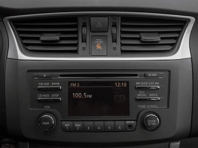 2014 Nissan Sentra — photo 7 view