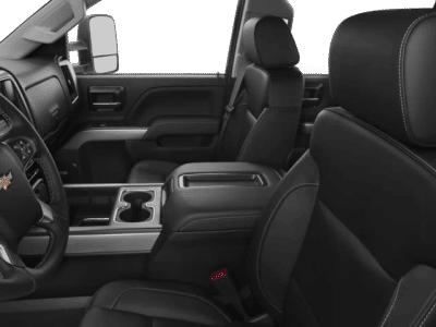 2016 Chevrolet Silverado 2500HD — engine compartment view