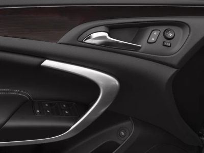 2016 Buick Regal — photo 17 view