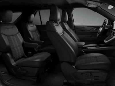 2026 Ford Explorer — photo 28 view