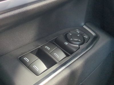 2025 Chevrolet Silverado 2500HD - Photo 25