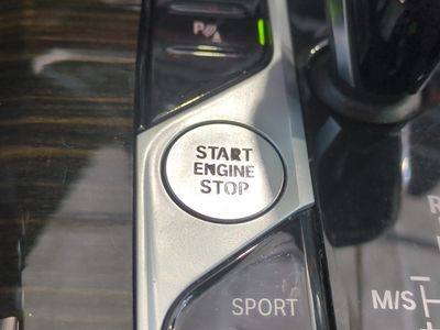 2021 BMW X5 - Photo 32