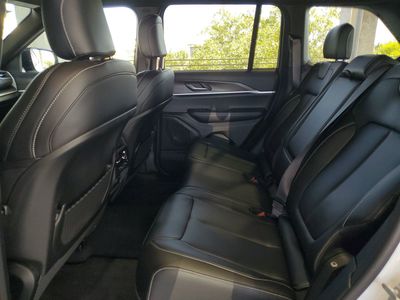 2025 Jeep Grand Cherokee - Photo 9