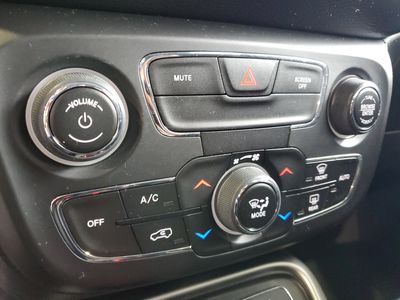 2021 Jeep Compass - Photo 26