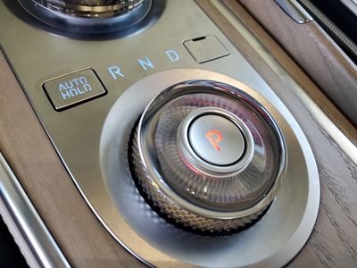 2024 Genesis GV80 - Photo 29