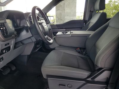 2025 Ford F-150 - Photo 17