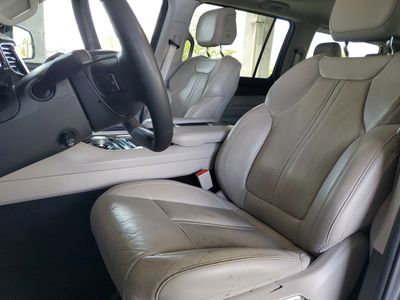 2022 Jeep Wagoneer - Photo 18