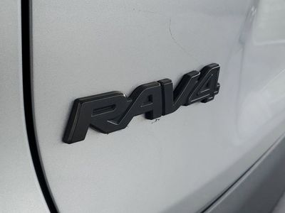 2021 Toyota RAV4 - Photo 6