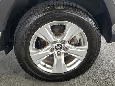2021 Toyota RAV4 - Photo 5