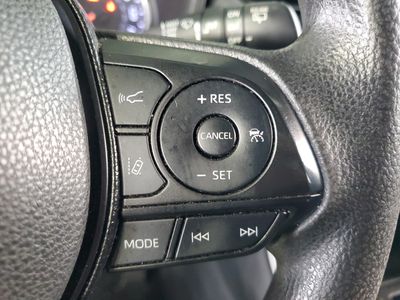 2021 Toyota RAV4 - Photo 24