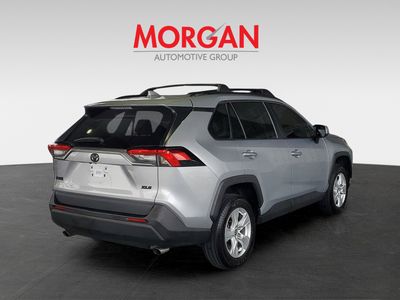 2021 Toyota RAV4 - Photo 2
