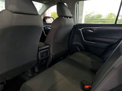 2021 Toyota RAV4 - Photo 10