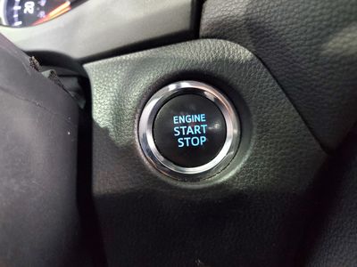 2021 Toyota RAV4 - Photo 30