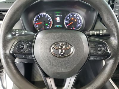 2021 Toyota RAV4 - Photo 22