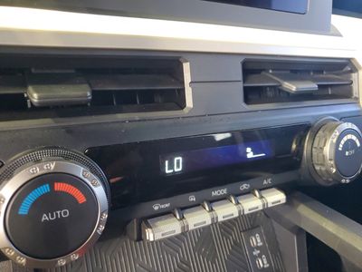 2024 Toyota Tacoma 2WD - Photo 27
