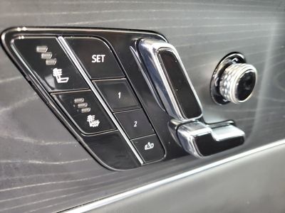 2024 Cadillac LYRIQ - Photo 19