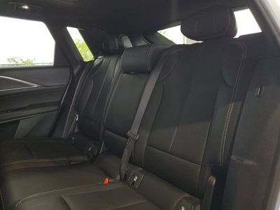2024 Cadillac LYRIQ - Photo 8