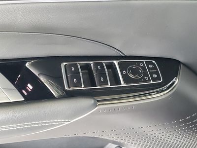 2024 Cadillac LYRIQ - Photo 15