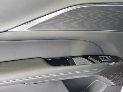 2024 Cadillac LYRIQ - Photo 13