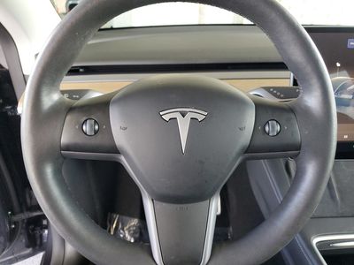 2024 Tesla Model Y - Photo 23