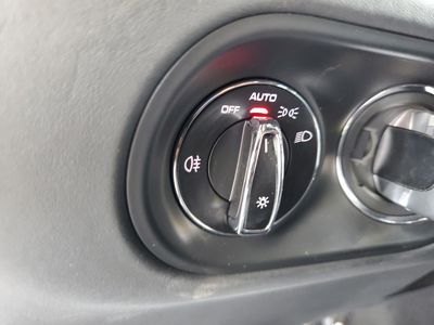 2022 Porsche Macan - Photo 21